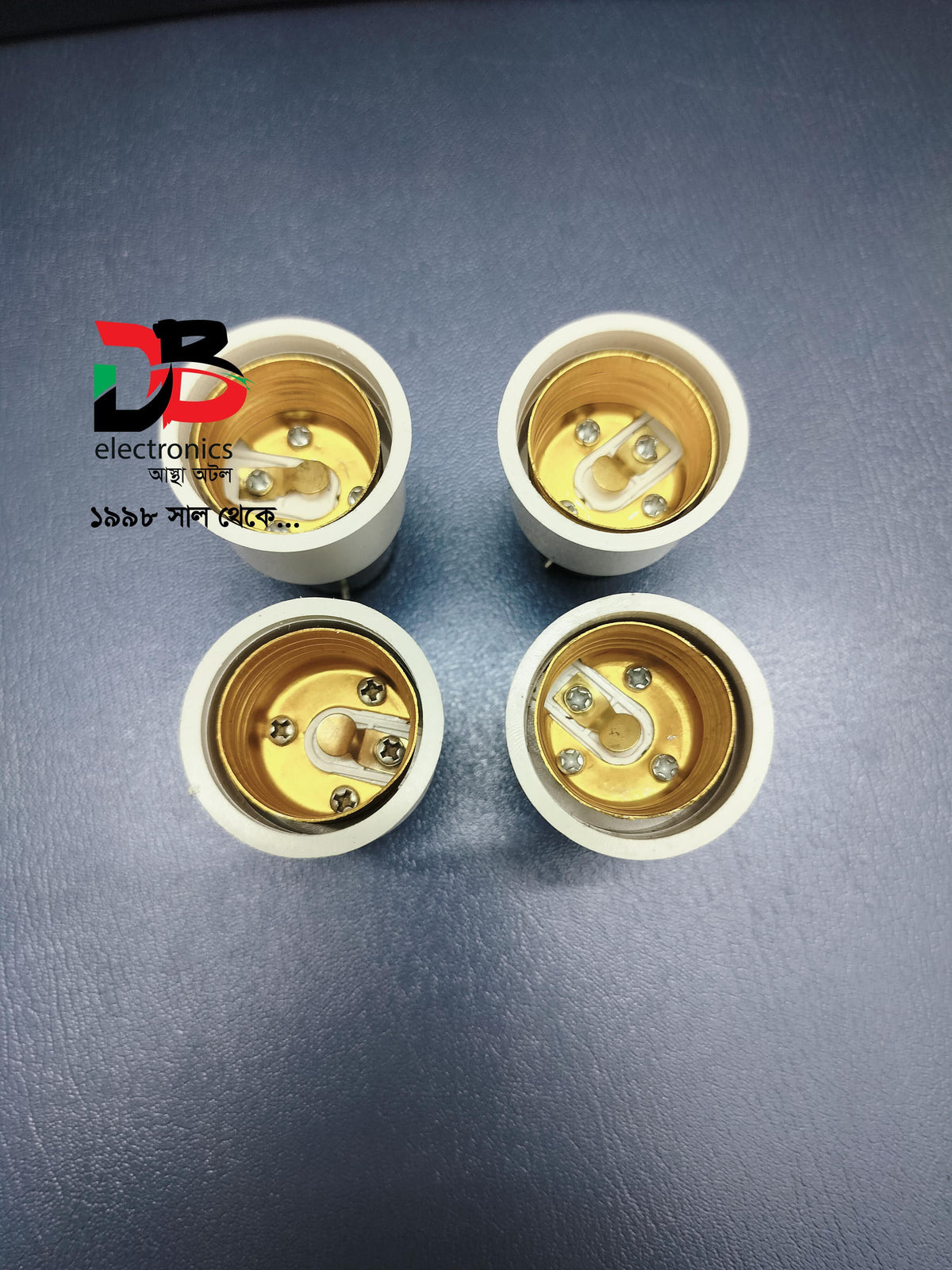 Lamp holder Converter Adapter Plug Extender - E27 To B22 Converter